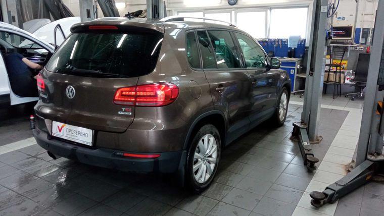 Volkswagen Tiguan,  - вид 2