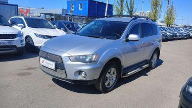 Mitsubishi Outlander 2011 года, 241 852 км - вид 1