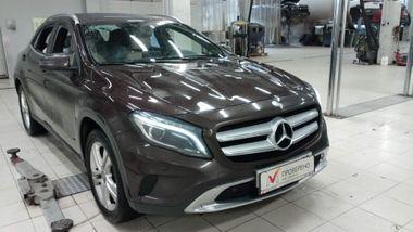 Mercedes-Benz GLA-класс 2016 года, 187 832 км - вид 2