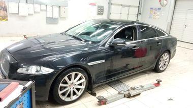 Jaguar XJ 2014 года, 121 939 км - вид 1