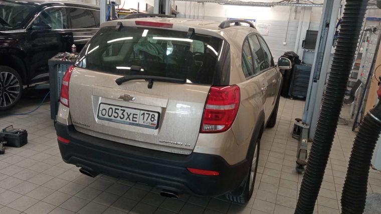 Chevrolet Captiva,  - вид 2