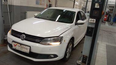 Volkswagen Jetta 2014 года, 157 365 км - вид 1