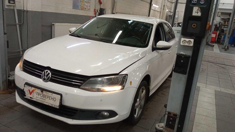 Volkswagen Jetta 2014 года, 157 365 км - вид 1