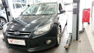 Ford Focus 2012 года, 157 635 км - вид 1