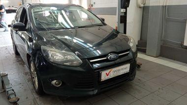 Ford Focus 2012 года, 157 635 км - вид 2