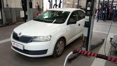 Skoda Rapid 2015 года, 386 060 км - вид 1