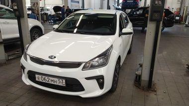Kia Rio 2017 года, 104 075 км - вид 1