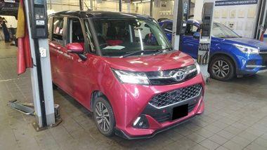 Toyota Tank 2018 года, 140 589 км - вид 2