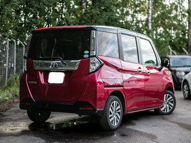 Toyota Tank 2018 года, 140 589 км - вид 2