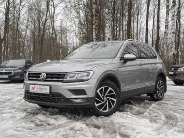 Volkswagen Tiguan 2018 года, 92 257 км - вид 1