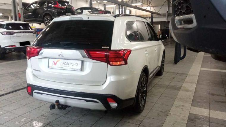 Mitsubishi Outlander,  - вид 2