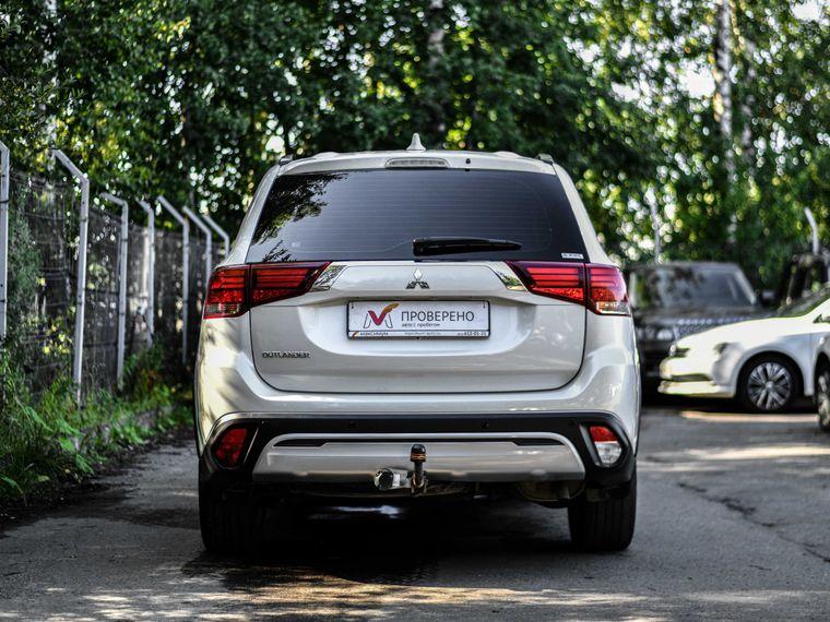 Mitsubishi Outlander,  - вид 3