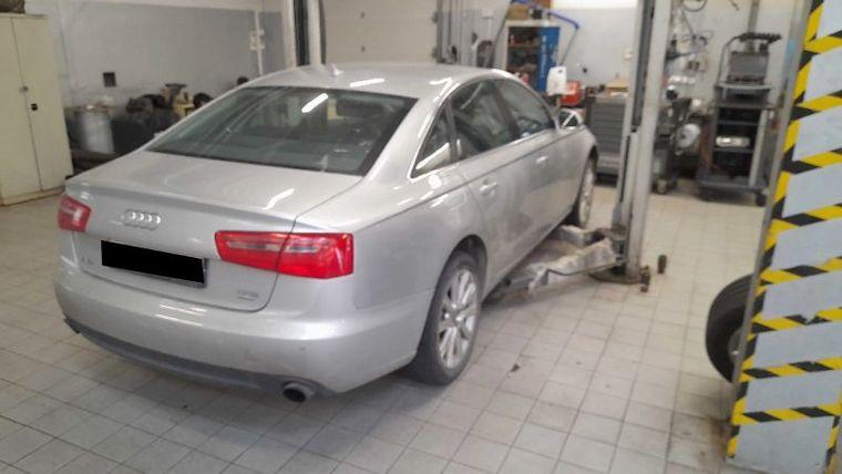 Audi A6,  - вид 1