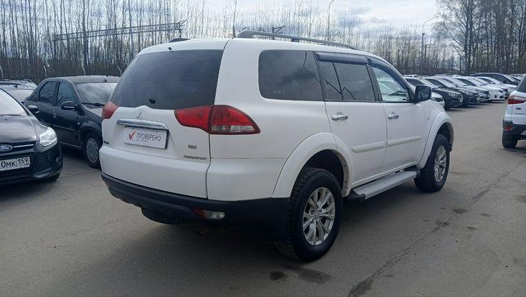 Mitsubishi Pajero Sport, 2013 - вид 3