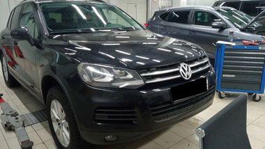 Volkswagen Touareg 2014 года, 209 982 км - вид 2