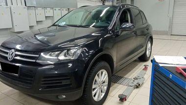 Volkswagen Touareg 2014 года, 209 982 км - вид 1