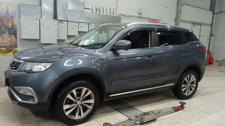 Geely Atlas 2021 года, 44 760 км - вид 1