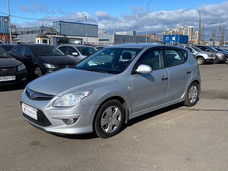 Hyundai i30, 2010