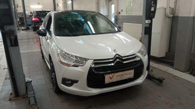 Citroen DS 4 2014 года, 73 519 км - вид 2
