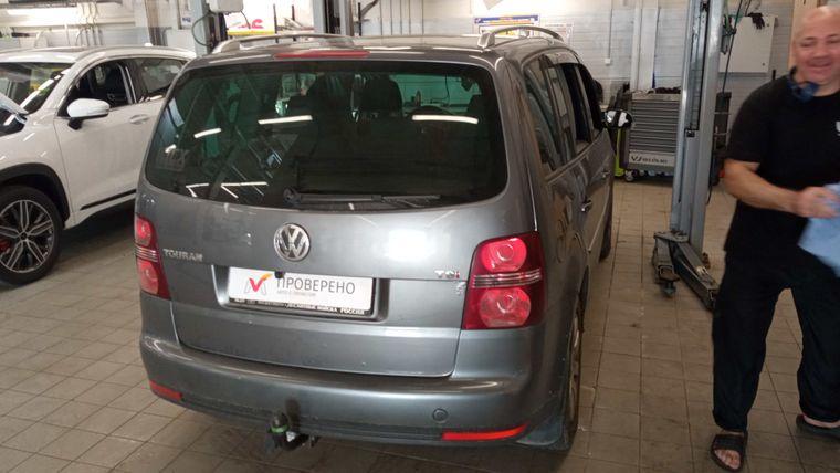 Volkswagen Touran, 2006 - вид 3