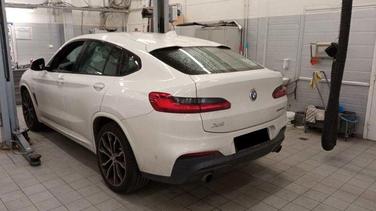BMW X4,  - вид 3