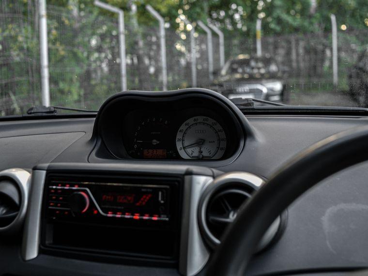 Toyota Ist,  - вид 4