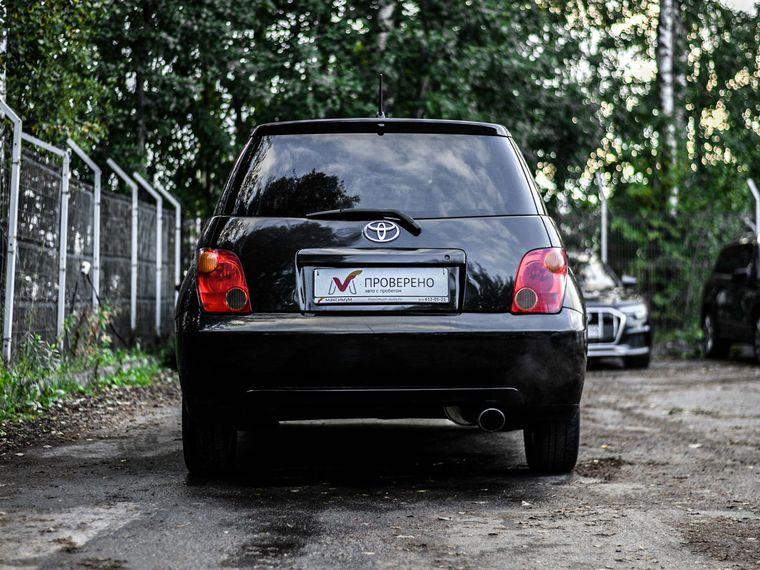 Toyota Ist,  - вид 3
