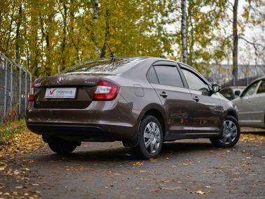 Skoda Rapid 2019 года, 52 000 км - вид 2