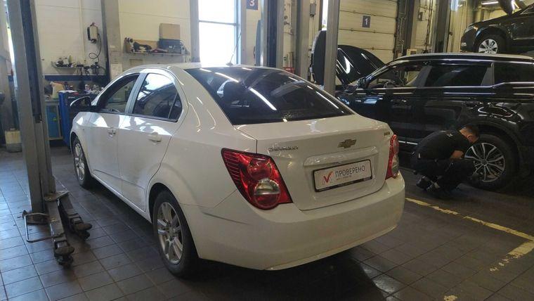 Chevrolet Aveo,  - вид 3