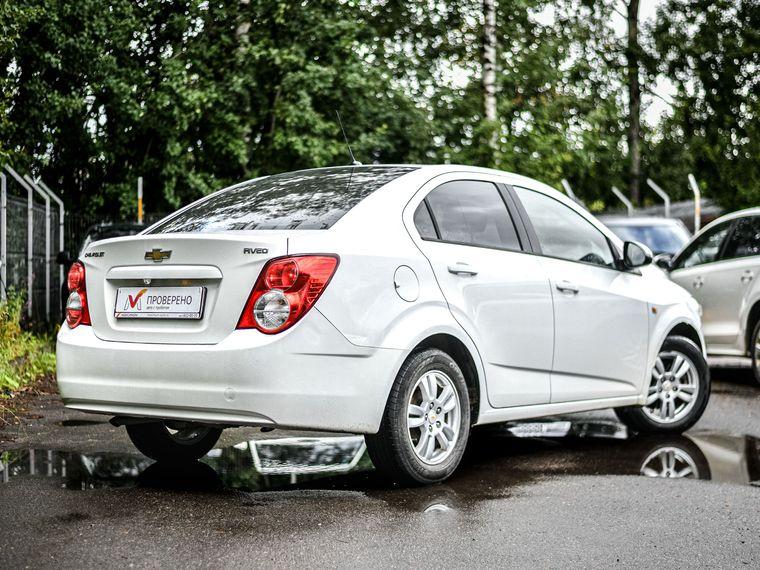 Chevrolet Aveo,  - вид 1
