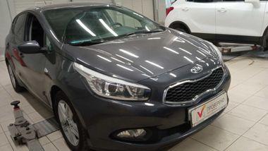 Kia Ceed 2014 года, 137 094 км - вид 2