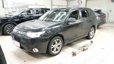 Mitsubishi Outlander 2012 года, 251 188 км - вид 1