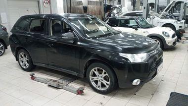 Mitsubishi Outlander 2012 года, 251 188 км - вид 2