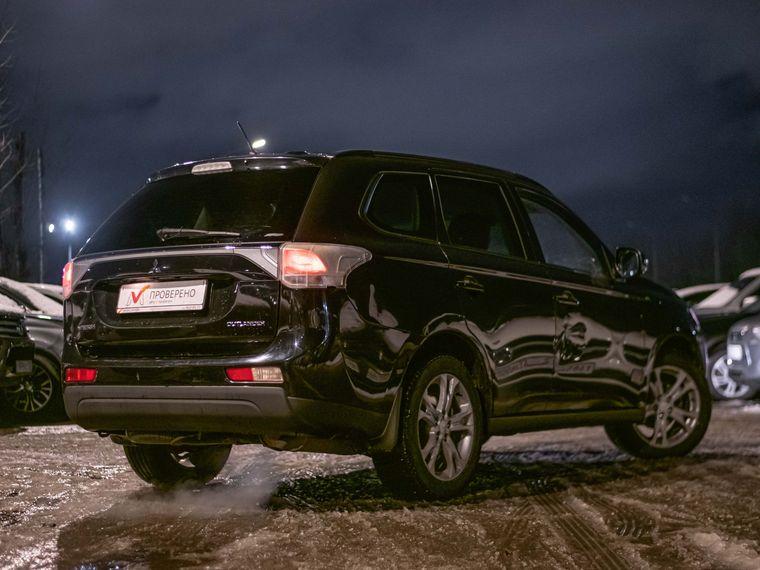 Mitsubishi Outlander,  - вид 1