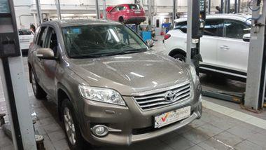 Toyota RAV4 2010 года, 114 636 км - вид 2