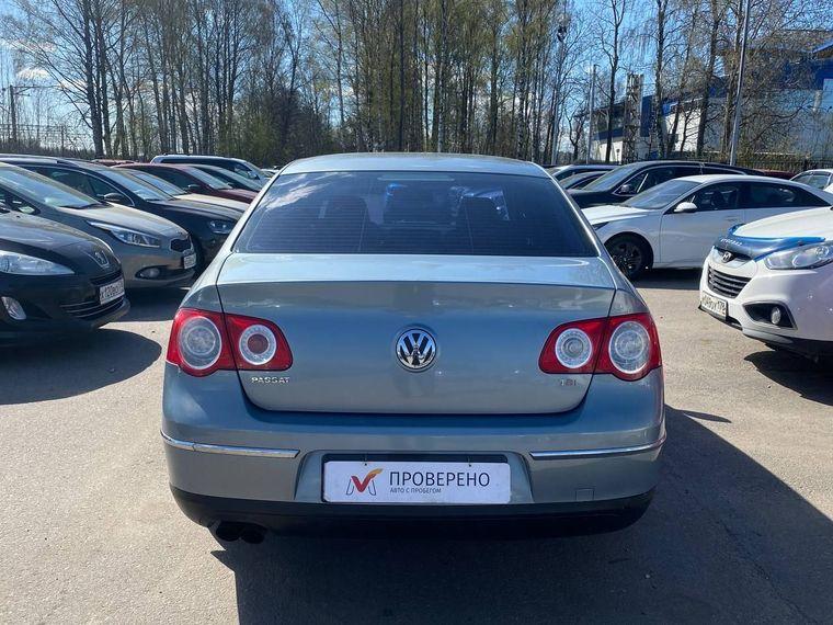 Volkswagen Passat, 2010 - вид 4