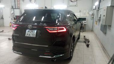 Toyota Harrier 2017 года, 121 233 км - вид 2