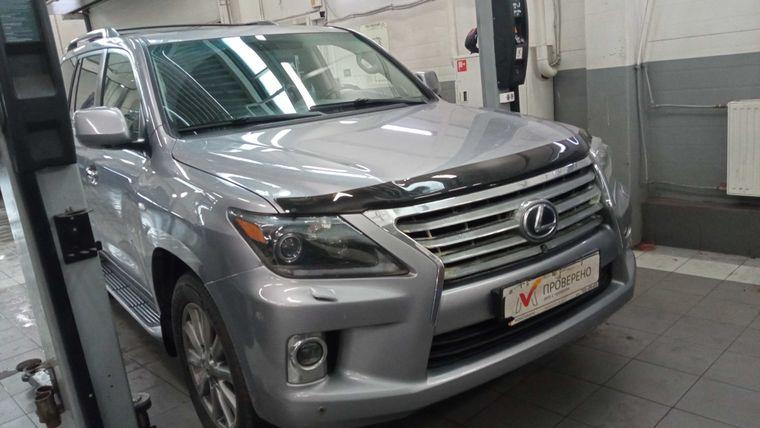 Lexus LX 2011 года, 345 458 км - вид 2