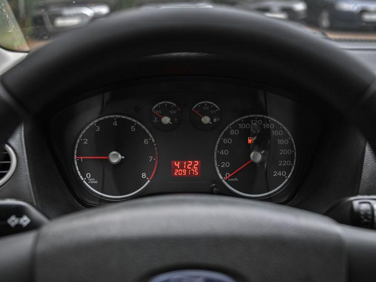 Ford Focus,  - вид 4