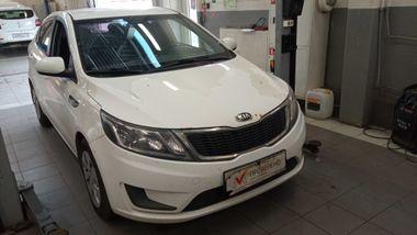 Kia Rio 2014 года, 114 071 км - вид 2
