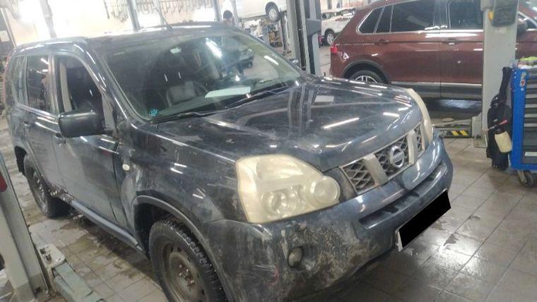 Nissan X-Trail 2010 года, 196 843 км - вид 2