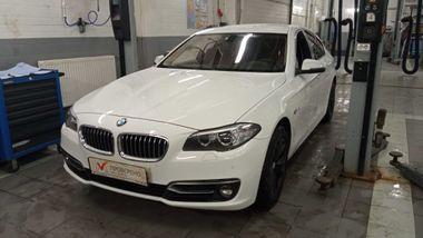 BMW 5 серия 2013 года, 183 181 км - вид 1