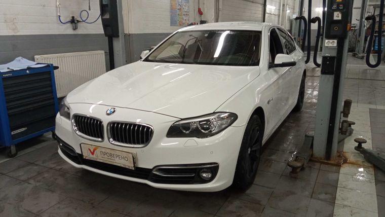 BMW 5 серия 2013 года, 183 181 км - вид 1