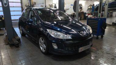 Peugeot 308 2009 года, 144 407 км - вид 2