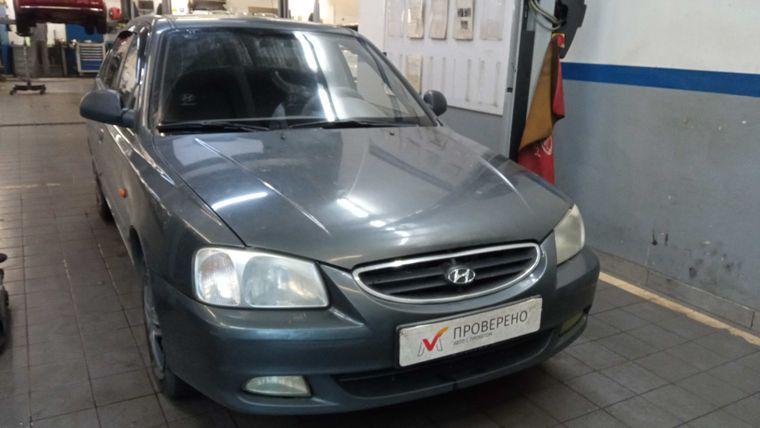 Hyundai Accent 2009 года, 220 000 км - вид 2
