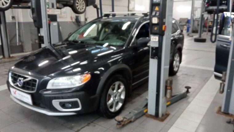 Volvo XC70, 2011