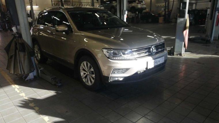Volkswagen Tiguan 2017 года, 124 722 км - вид 2