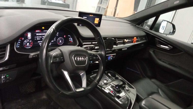 Audi Q7,  - вид 4