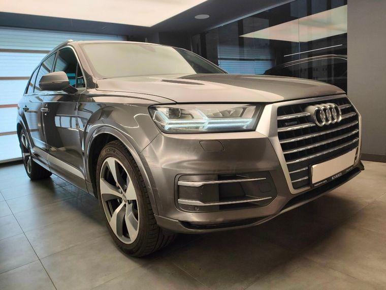 Audi Q7,  - вид 2