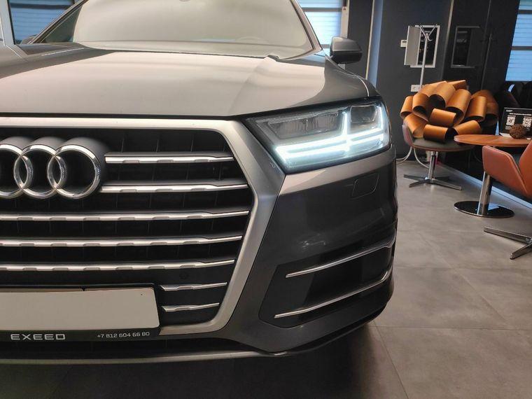 Audi Q7,  - вид 4